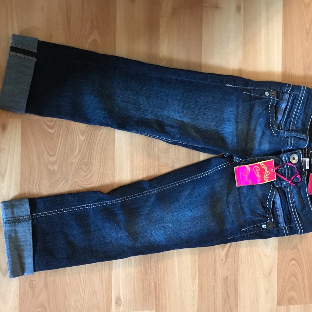 Jr’s Candies Capris